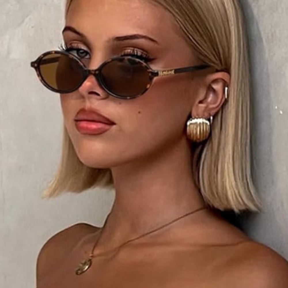 New Oval Tortoise Shell Sunglasses Gold Hardware